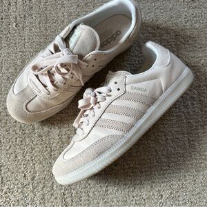 Light pink/tan adidas sambas 6.5